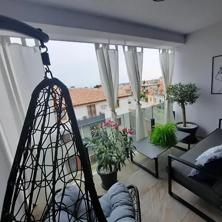 Enjoy - New With Terrace And Free Parking Garage * Πούλα