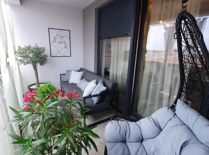 아파트 Enjoy - New With Terrace And Free Parking Garage